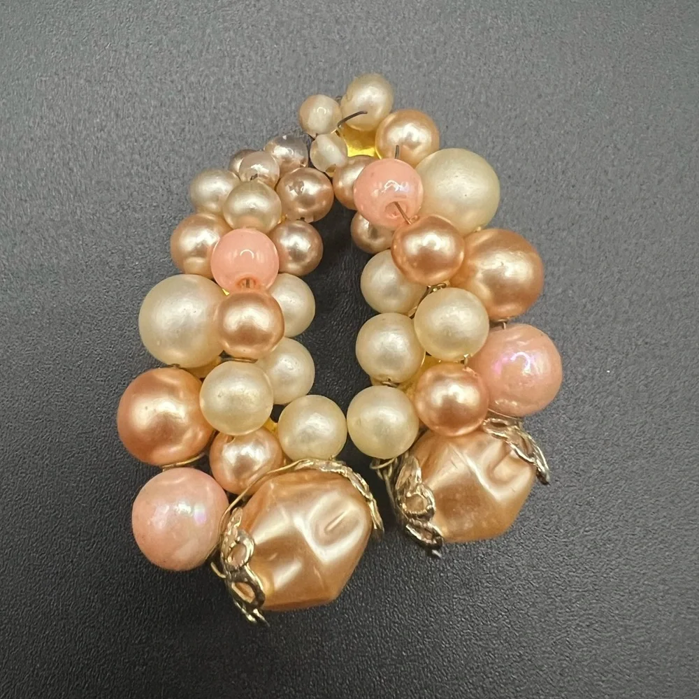 Vintage Japan Signed Multi-Color Climbing Beaded Clip On Earrings